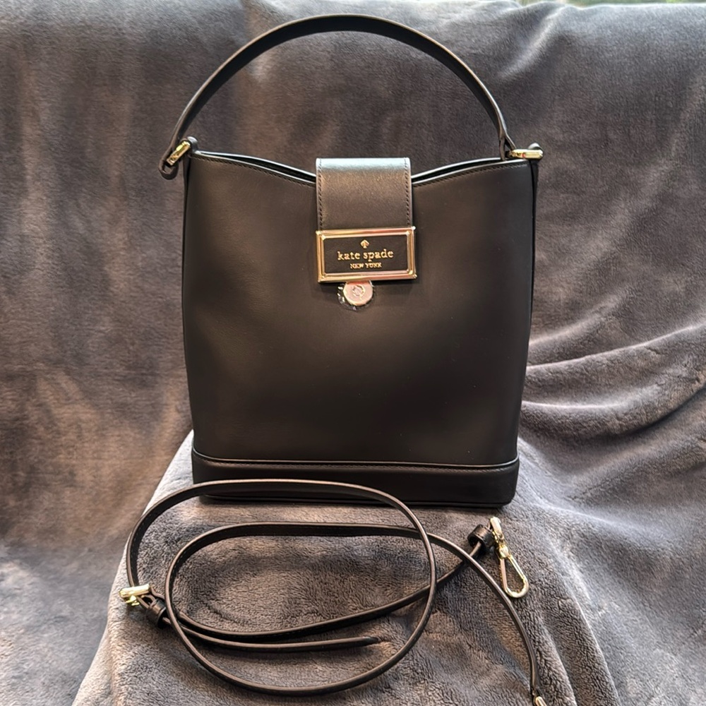 NWOT - Kate Spade Reegan Bucket Bag - Black